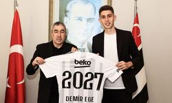 Beşiktaş, Demir Ege'nin sözleşmesini uzattı