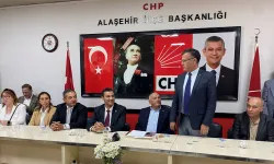 İYİ Parti'den istifa edip CHP'ye katıldılar