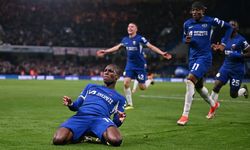 Chelsea'den Tottenham'a kötü sürpriz