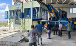 Kayseri'de 26 milyon TL’lik beton parke taşı makinesi