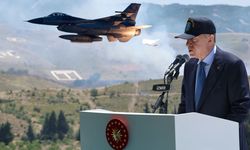 Uçaklar havadan Erdoğan karadan bombaladı