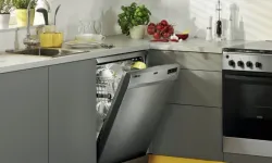 Çamaşır Makinelerinde Cam Varken Bulaşık Makinelerinde Olmamasının Nedeni Nedir?