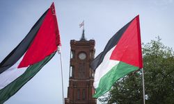 Almanya'da bir lisede 'Filistin'e destek gösterisi endişesiyle' mezuniyet töreni iptal edildi