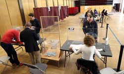Fransa'da erken genel seçimlerin ilk turunda oy verme işlemi başladı!