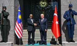 Milli Savunma Bakanı Güler, Malezyalı mevkidaşı ile görüştü