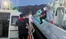 Teknede rahatsızlanan çocuğa tıbbi tahliye