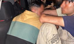 3’ü otomobil bagajında, 11 kaçak göçmen yakalandı