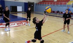 Filenin Sultanları, voleybol kurslarını doldurdu