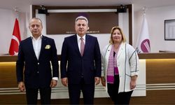 İzmir Valisi Elban, ESİAD'ı ziyaret etti