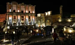 Efes Antik Kenti Ziyaret Saatleri 2024: Efes Gece Açık mı, Saat Kaça Kadar?