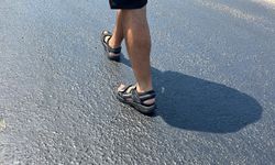 Bodrum'da 45 derece sıcakta asfalt eridi