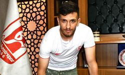 Balıkesirspor'da çifte imza