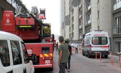 İstanbul - Esenyurt'ta 23 katlı binada yangın paniği