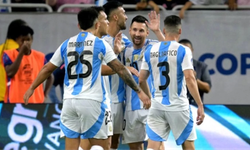 Messi tarih yazıyor! Copa Amerika'da ilk finalist Arjantin