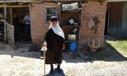 Malatya'da torununun torununu gören 99 yaşındaki Zeynep Nene