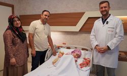 Tanısı konulamayan küçük Zeynep, kanseri robotik cerrahi ile yendi!