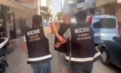 İzmir'de esnafı tehdit edip, haraç alan 2 şüpheli yakalandı