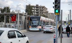 Çiğli ve Karşıyaka tramvay aktarmasız ulaşım dönemi