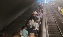 İzmir Metrosu’nda arızalı yürüyen merdivenler yolcuları zorluyor