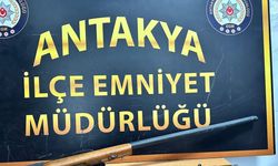 Hatay’da denetimlerde 2 silah ele geçirildi