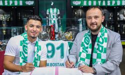 Konyaspor, Melih Bostan'ı renklerine bağladı