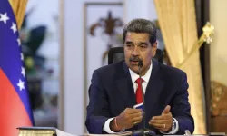 Maduro'dan X'e 10 günlük erişim yasağı!