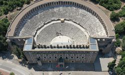 Açılış konseri, Aspendos Antik Tiyatrosu'nda