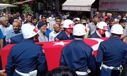 Trafik kazasında yaşamını yitiren asker, Kayseri'de toprağa verildi