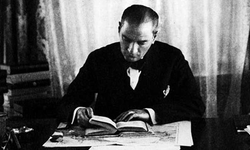 Atatürk'ün kitap okuma yöntemi ve özel işaretleri: Bilgiye hakimiyetin sırrı