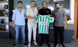 Narlıdere Belediyespor’un flaş transferleri Jahovic ve Berkan'dan Başkan Uzun’a ziyaret