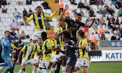 Fenerbahçe, işi ilk yarıda bitirdi