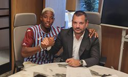 Trabzonspor’da yeni transferler imzaları attı