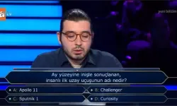 Ay Yüzeyine İnişle Sonuçlanan, İnsanlı İlk Uzay Uçuşunun Adı Nedir?