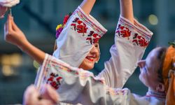 Uluslararası Balkanlılar Halk Dansları Festivali, İzmir'de başladı