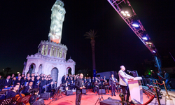 Atatürk Meydanı’nda Cumhuriyet ruhuna yakışır konser