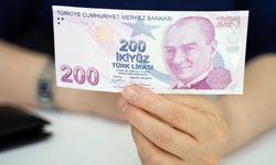 Her iki banknotun biri 200 TL!