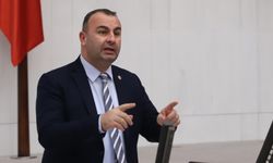 Ednan Arslan: İzmir’in tarihi yapılarından elinizi çekin