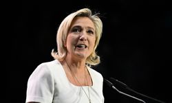 Le Pen'in siyasi kariyeri tehlikeye girebilir