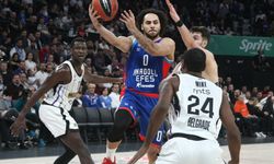 Anadolu Efes, onuncu zaferini elde etti