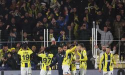 Fenerbahçe, Başakşehir’i golcüleriyle geçti