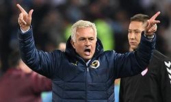 Mourinho 2’nci derbisinde de mağlup!