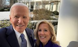 Biden'dan veda 'selfie'si!