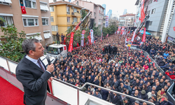 Lider Özel'den Beşiktaş çıkışı: Yargı yoluyla girmeye çalışıyorlar