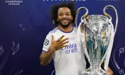 Marcelo futbola veda etti!