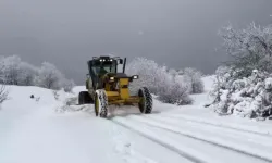 Amasya’da 94 köy yolu, kardan kapalı