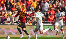 Göztepe-Alanyaspor maçında ilk yarı tamamlandı!