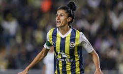 Fenerbahçe'nin milli oyuncusu Yağmur, Türk kadın futbol tarihine geçti