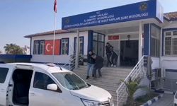 Hatay’da 2 araçta toplam 31 kaçak göçmen yakalandı