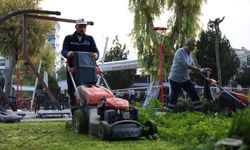 Bayraklı'da parklara kapsamlı bakım