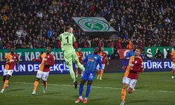 Galatasaray Karagümrük Engelini Aştı: Nefes Kesen Mücadelede 3 Puan Cimbom’un